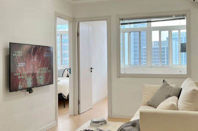 8k Bright 2Br at 15th floor Nr West Nanjing Rd.line2/12/13