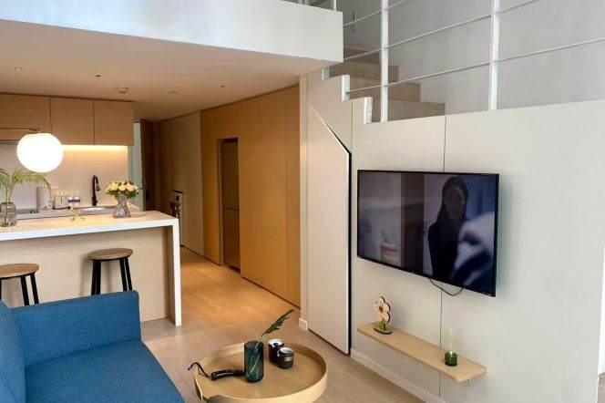 1BR 2Baths near line 9/12 Jia'shan Rd and Jiao'tong Uni can long and short lease