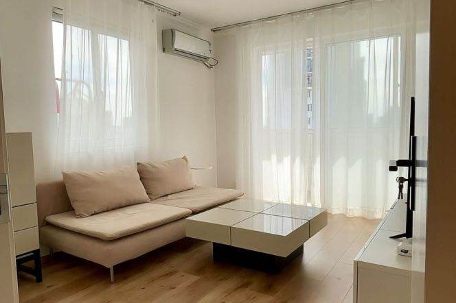 Elevator High-rise 1Br/2Lr/1Bt@L2/15 Loushanguan Rd Station 