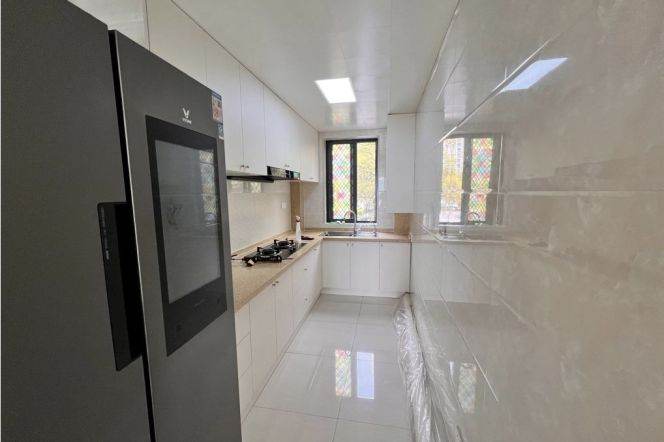 Tasty 2br apt,floor heating,Line 9,SUIS,Korean Town