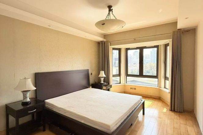 Taiyuan villa, with an oversized garden terrace, at Hengshan Road subway station