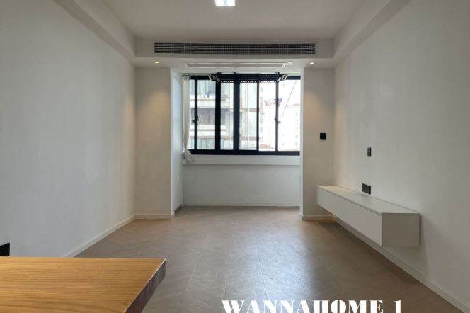 2Bdrs 1Bath /Spacious&Bright /Line13 Jiangning Rd/Elevator/Nice compound/view