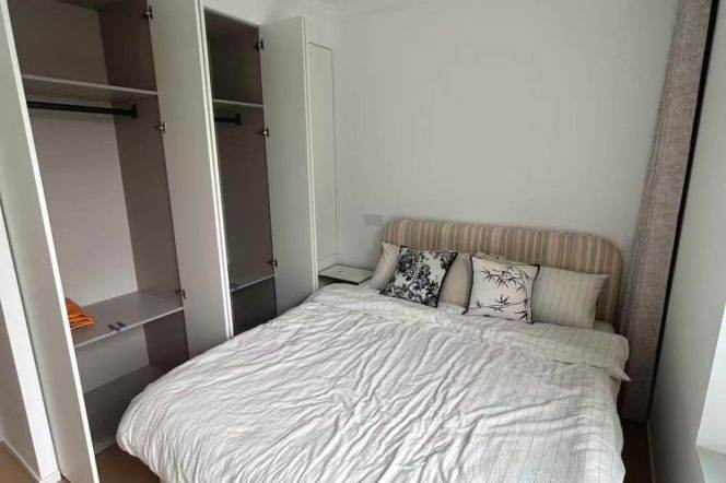 Lighting 1Bedroom with AC and floor heating near 'JingAn'