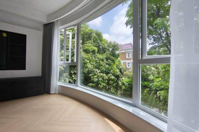 Charming 3Brs+Balcony GuBei