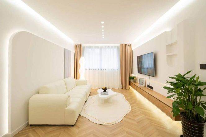 Great 1Brm With A 50 Sqm Private  Teriece Near Line 7/13 Changshou Rd