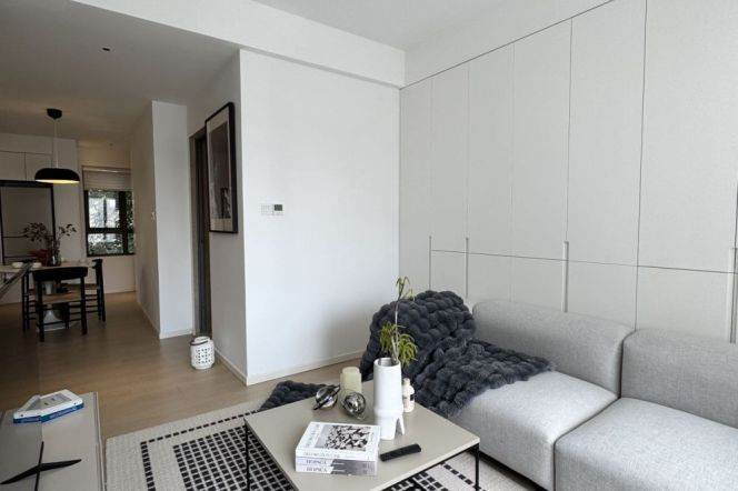 Good property |Standard 1Br 90Sqm +Elevator  | West Nanjing rd Mt L2/12/13