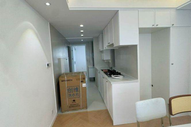  Quality 1br old apt nr Jiaotong University M10&11