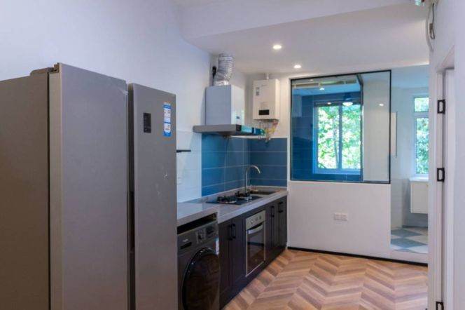 Nice Apt in Wukang Road 