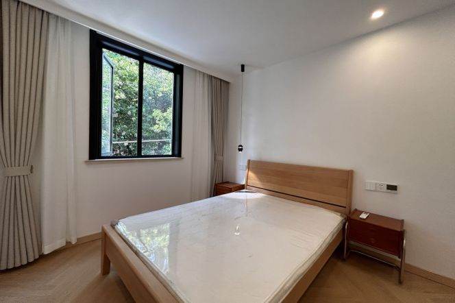 Modern & Spacious 1Br Apt + Green view | Zhongshan Park Metro |Floor Heating