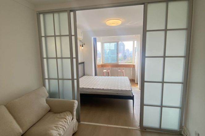 iapm south shaanxi rd. 1bed elevator