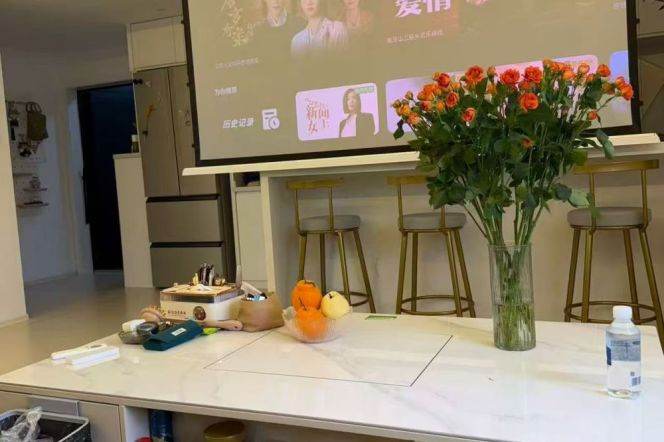 Newly 3br/135sqm & elevator/oven @Tilanqiao & Line 4/12