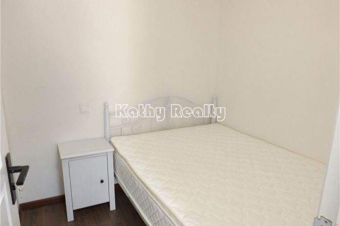 Nice 1br APT+outdoor Clean quiet Jianguo Rd 4.9k
