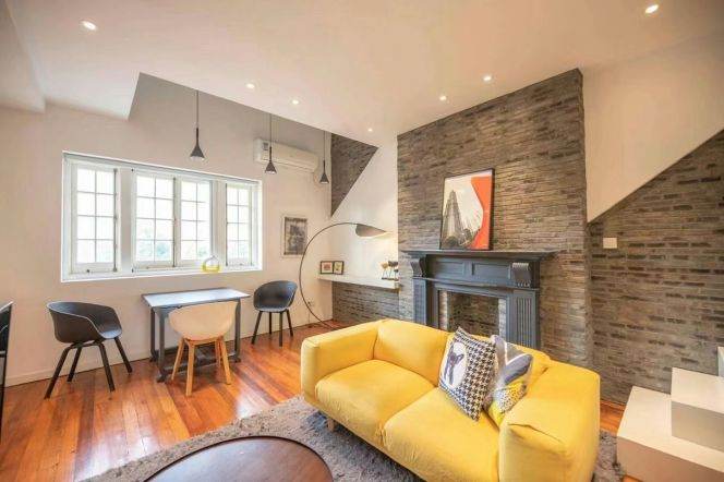 Classic 2br/2bt Apt close to Plaza 66