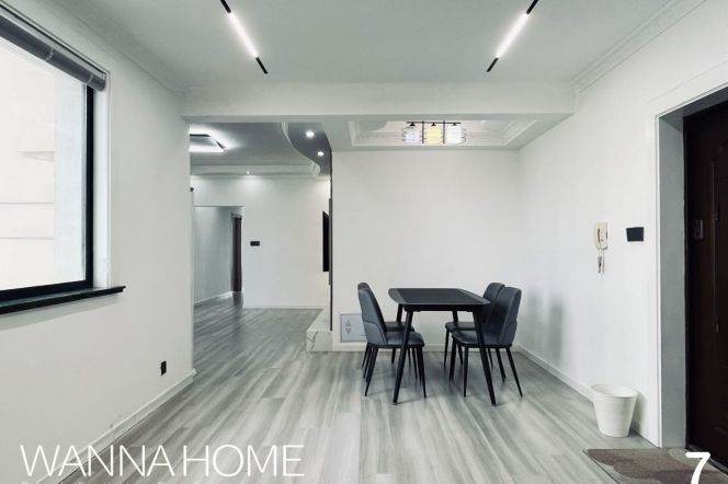 Super Price/Line 13/14 MT/Suzhou Creek/Balcony/Lovely Terrace/Parking/Large Storages/Cozy3br2bt