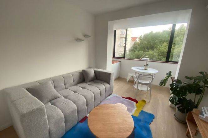 Newly 2br/80sqm & heating/balcony @Jiangning Rd & Line 13