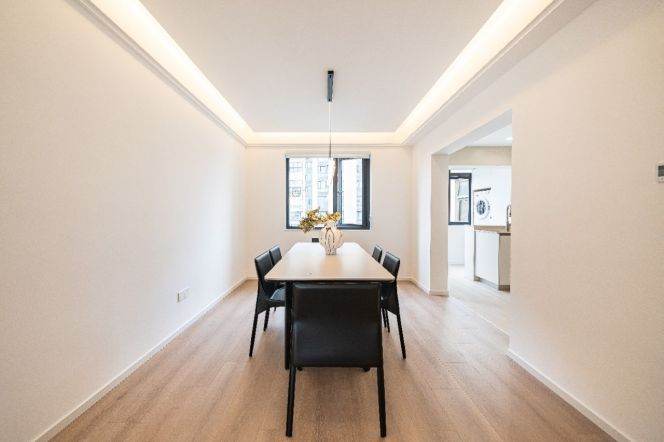 Xujiahui/3br2bt/central AC/floor heat/oven/outdoor balcony/tennis court