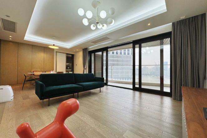 Modern 2brs with floor heating and river view  beside Huang pu river