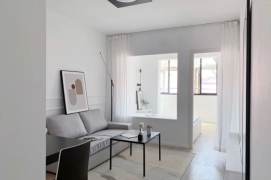 Ins style one bedroom elevator apt with oven@Line4/10 Hongqiao Rd