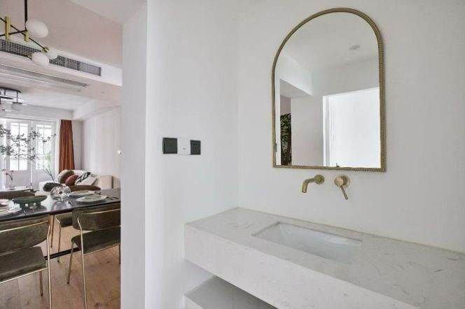 Wutong District, Dapingqiao Metro Station, Line 9, elevator apartment, north-south ventilation