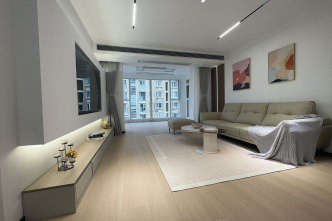 Shanghai zoo 3br 2bth 