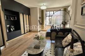 Historic 1BR APT Fuxing Rd nr Changshu Rd 7.5k