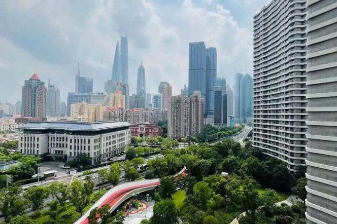 Modern 2brs with floor heating and river view  beside Huang pu river