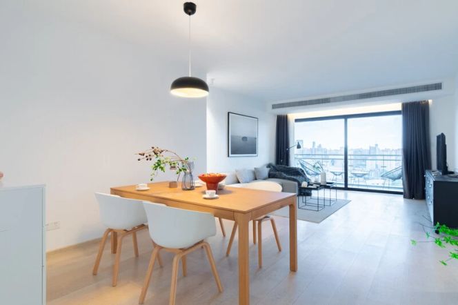 Huashan Rd/Central Residences 3br155sqm