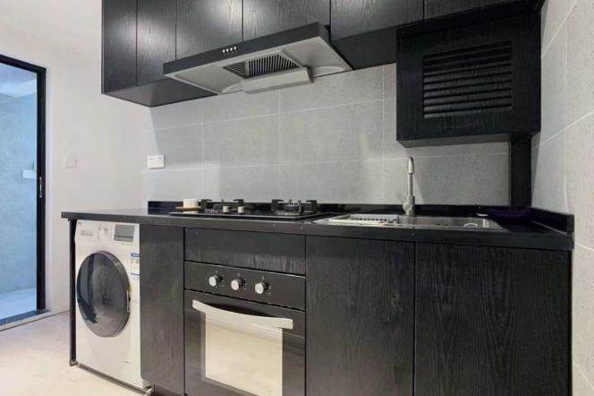 Modern 1 br/2 living & heating/oven @Songyuan Rd & Line 10