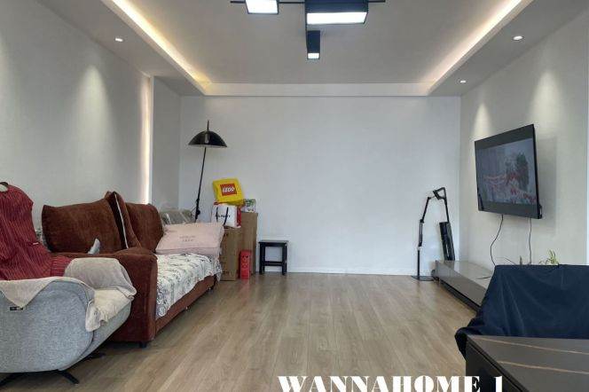 Spacious&Modern&Bright 2Bdrs 1Bath Apt+Jing'an Temple+Nice View+Great Compound