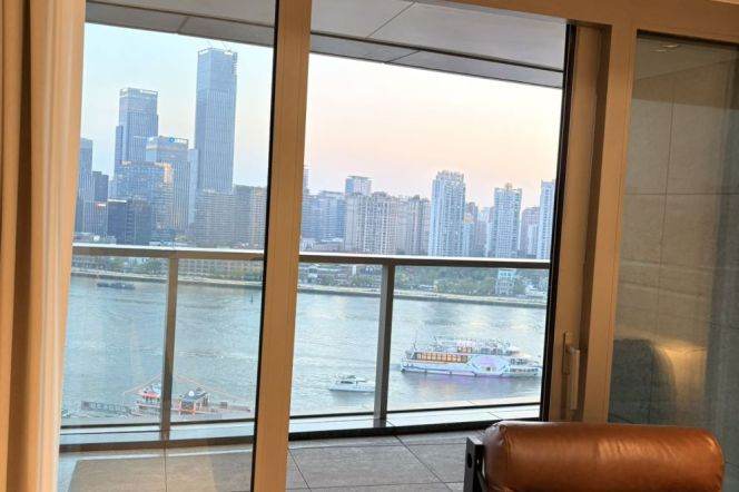 modern  big 2brs floor heating open balcony great river view beside Huang pu river near IFC