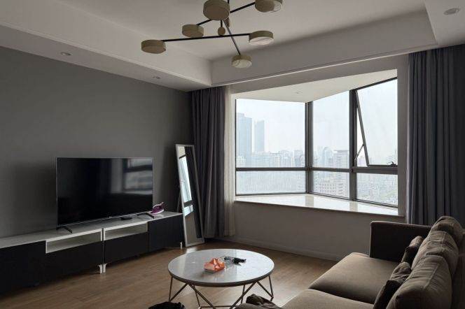 West Nanjing rd cozy 1br  / Floor heating / dish-washer +oven / Bright / Quiet compound