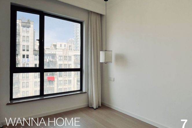 Luxury Compound/Line 7/13 MT/Suzhou Creek/Fantastic View/Brand New/Large Storages/Cozy2br