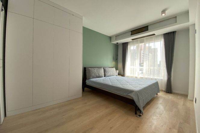 2 Brs, 2 Baths with Open Balcony/Floor heating/Central ac, 120 sqm @ Jiashan metro L9&12