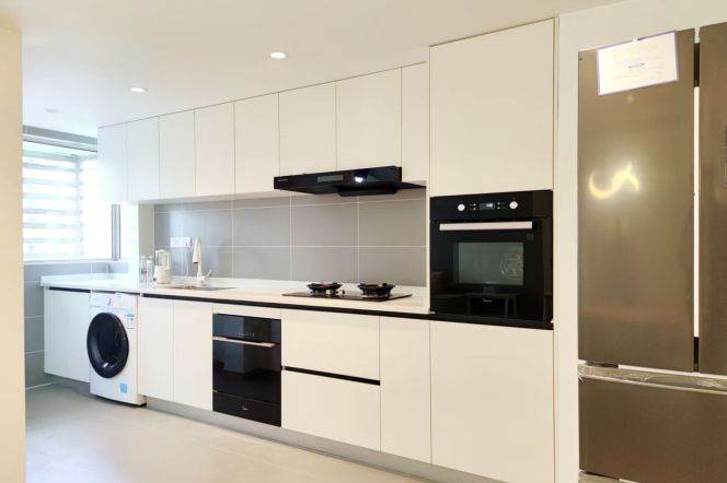 modern 2brs floor heating modern furniture nice furniture in Jing an temple line 2,7,14