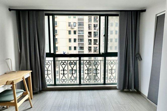 Super nice 2Br Xintiandi good compound