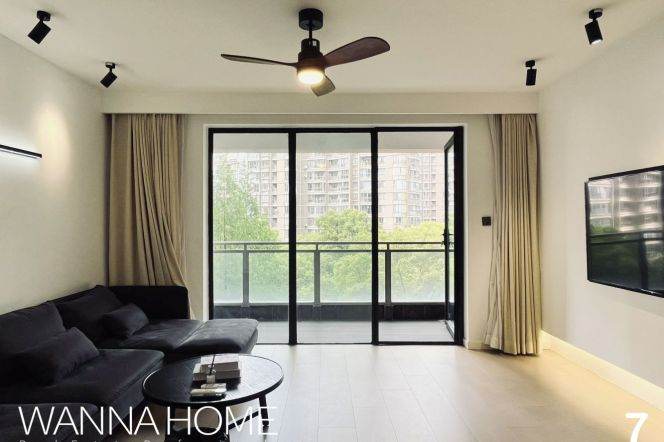 Garden Compound/Line 13/14 MT/Suzhou Creek/Balcony/Elevator/Bathtub/Large Storages/Cozy2br2bt
