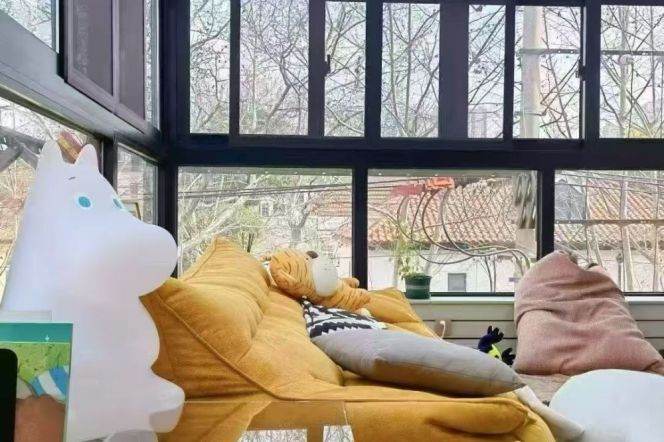 Huge sunlight room&2brs near Changshu Road