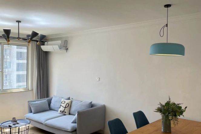 Spacious&Modern&Bright Elevator 2Bdrs 1Bath Apt+L2/3/4 Zhong Shan Park+Nice View