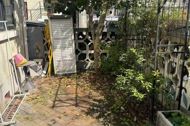 Private yard 1 BR APT yongjia Rd Hengshan Rd 9k