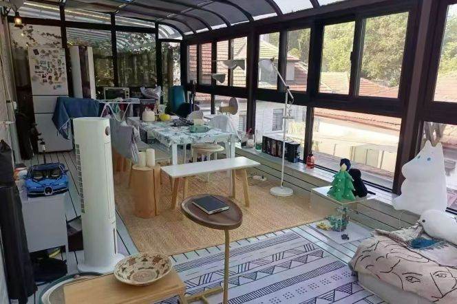 Huge sunlight room&2brs near Changshu Road