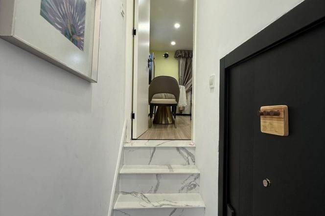 Lovely modern 1br 1lr next to IAPM only 5,8K