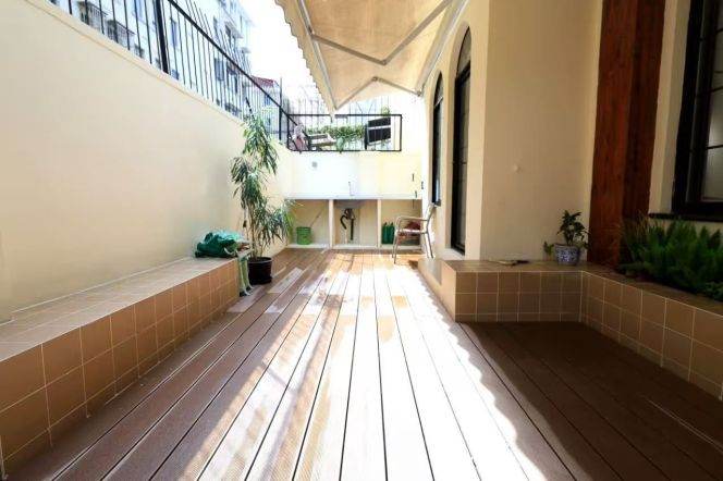 Shanghai Library 1BR apartment with garden