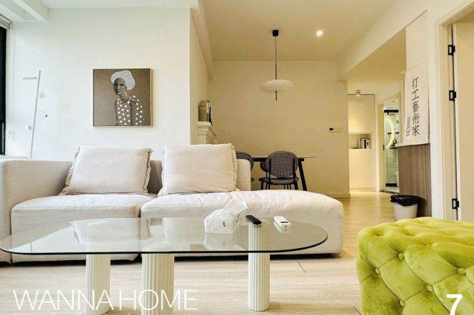 Xujiahui CBD/Fantastic View/Spacious Living+Dining/Large Storages/Heater/Cozy2br2bt