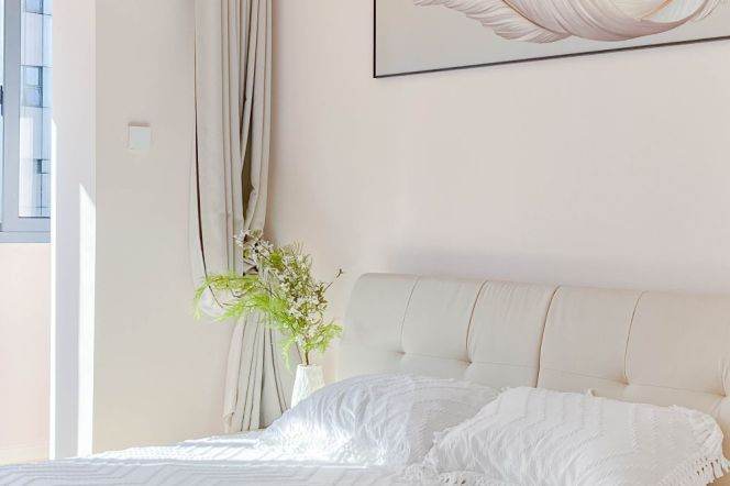 jiangsu rd Brand new 2BR/big living room@L2/11