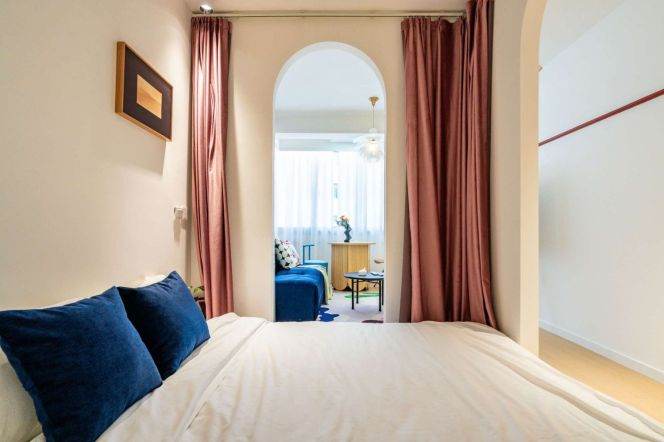 affordable & comfortable room -1bed  near line 10/11 Jiaotong university 