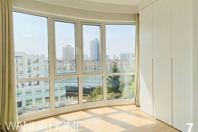 Garden Compound/Hongqiao Rd/Elevator/Crazy Sunshine/Large Storages/Heater/Cozy2br