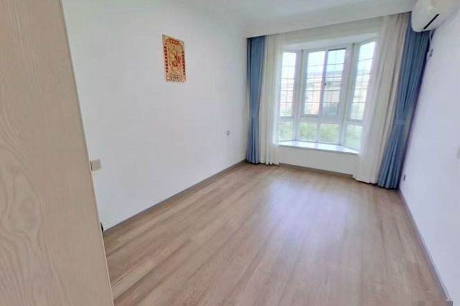 3BR 2baths near line 9 Caohejing Development Zone and Foreigners Street