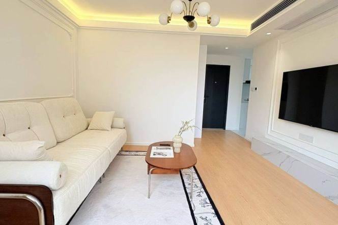 zhongshan park elevator 1BR/big living room@L2/3/4