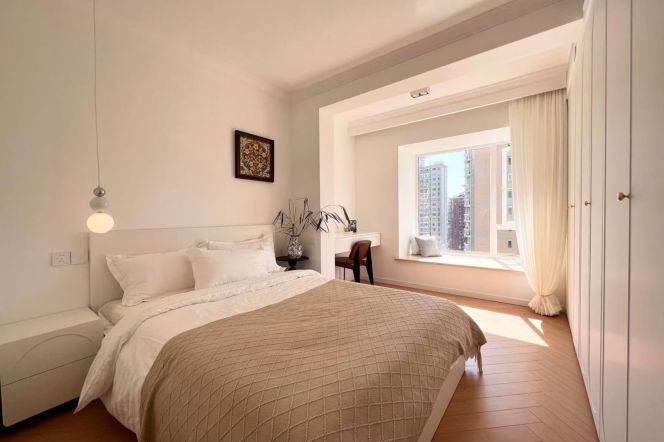 Bright 1br Nr Jiangsu road M2/11