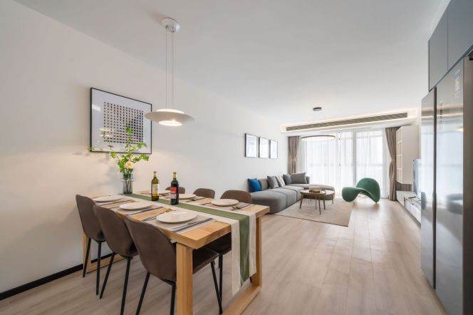 Mordern 4Brm With Floor Heating & A Balcony Near Line 4 Luban Rd